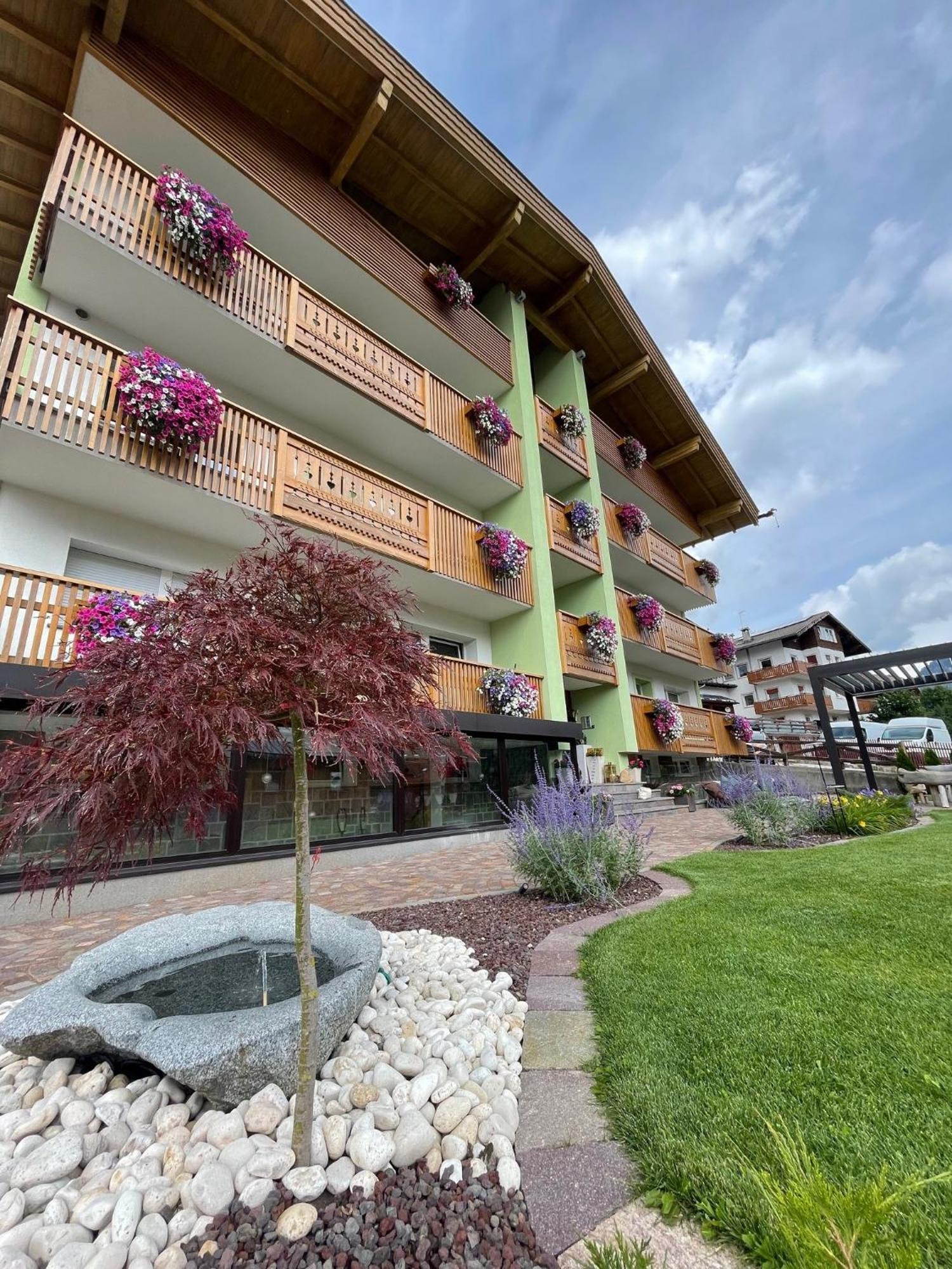 Aparthotel Mason La Zondra Vigo di Fassa Exterior foto